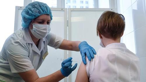 러시아 백신 접종 모습 [리아노보스티=연합뉴스 자료사진]