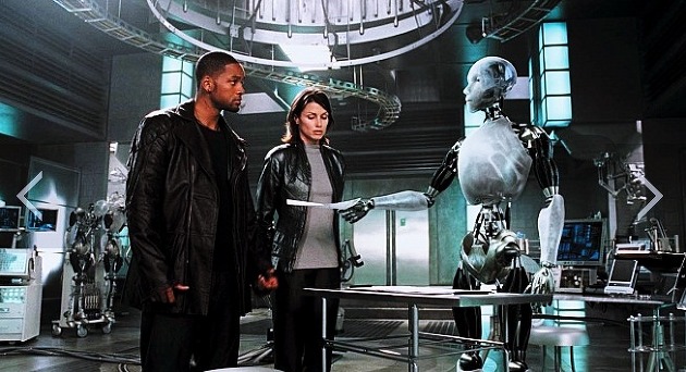 윌스미스 주연의 2004년 개봉 영화 <아이 로봇(I, ROBOT)> 스틸 컷. /사진=네이버영화