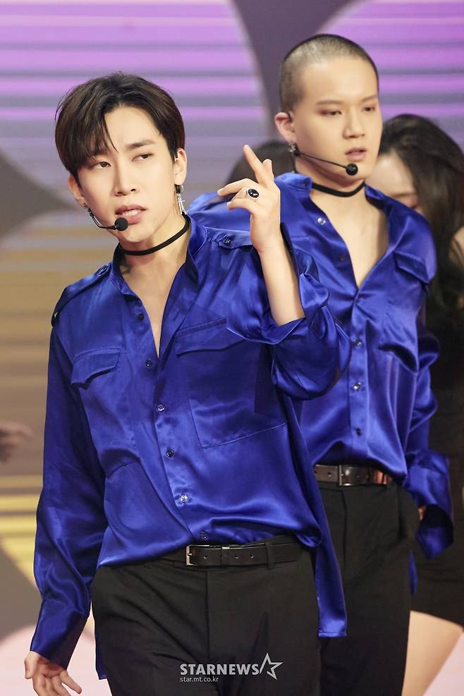 Group BtoB mammal is showing off its spectacular stage at 2021 BTOB 4U ONLINE CONCERT INSIDE which was held on Online Live on the afternoon of the 23rd./ Photos