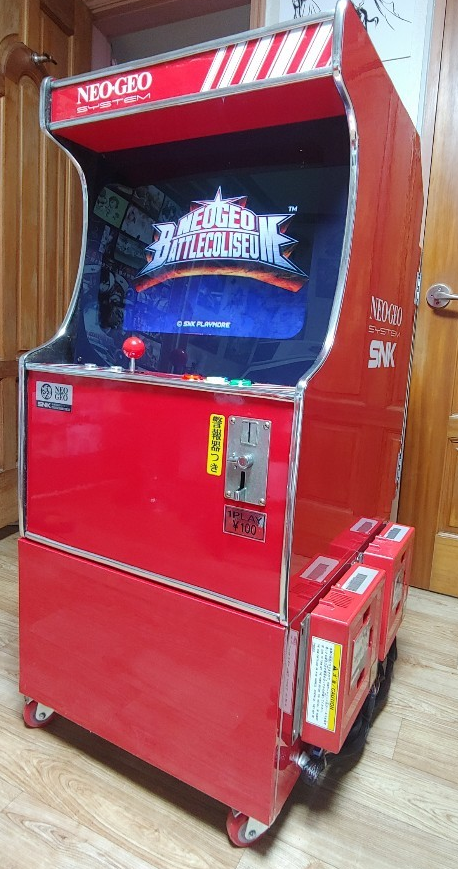 (완성품! 궁극무적 문방구 6차원 합체 게임기!! 라고 혼자 적당히 이름붙여보았다..)