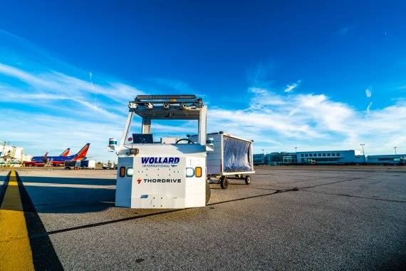 토르드라이브가 미국 신시내티. 노던 켄터키 국제공항에서 시범운영 중인 '무인 자율주행 특수차량' 모습 토르드라이브 제공