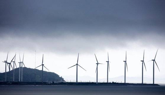 전남의 한 풍력발전소. 프리랜서 장정필