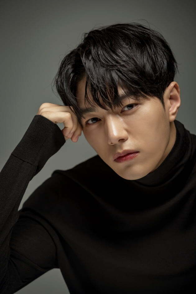 Actor Myoeng-su Kim has successfully completed the KBS2 monthly drama Blade of the Phantom Master: Chosun Secret Service (hereinafter referred to as Blade of the Phantom Master) ahead of the military Enlisted.The Blade of the Phantom Master, which ended on the 9th, depicts the story of Blade of the Phantom Master and the Eosangan, a secret investigator of the Joseon Dynasty, who fights corruption and solves the injustice of the people against corruption.Myoeng-su Kim entered the festival as a general manager, and he was divided into a castle who was drawn to Blade of the Phantom Master by combining martial arts skills.Myoeng-su Kim said in a written interview with the company, Blade of the Phantom Master seems to remain Happy Memory is a lot of spin-off. This spin-off has a lot of action, so I had to prepare a lot, and I suffered from injuries in the early days, but fortunately there was no big difficulty, he added. I am happy to record double digits.Blade of the Phantom Master kept double-digit ratings from the 10th, but it was difficult in the early days.Especially, there was a lot of concern about the main actor Myoeng-su Kim who tasted the audience rating in the previous work Come on.I was burdened, but I tried to do my best, he said. I am happy and happy to have good results.Myoeng-su Kim, who is 30 this year, will be Enlisted to Marines on the 22nd, and will enter the Pohang Marines Education and Training Team in Gyeongbuk to begin his service.When asked about the feeling of being Enlisted, Myoeng-su Kim said, If you are not sorry, you are lying, but It seems to be old saying that if you are enlisted, you will be forgotten.Rather, it will be a great help to the entertainment industry after the discharge by expanding the experience through military life. Myoeng-su Kim, who said, I plan to spend my last time with my fans through Enlisted former On-Tack Fan Meeting and Members Only, declined to talk about questions about Infinite, which was a group of members.The following is a one-word answer with Myoeng-su Kim.10. What is your opinion of having finished spin-off in a difficult situation with Corona 19?Myoeng-su Kim:I am grateful to the crew, staff, and actors who have suffered from shooting at a difficult time in Corona. I am grateful for the safe filming while keeping the rules until the last shooting.Blade of the Phantom Master is really a spin-off that I have enjoyed all the shooting, so I think it will stay in Memory for a long time.I am happier with double-digit ratings. Thank you to the viewers who loved Blade of the Phantom Master a lot.10. Is there anything specially concerned about the character and character?Myoeng-su Kim:He has a variety of aspects and is growing over time. He has tried to express these changes naturally while acting.10. Kwon Nara, Lee Yi-kyung and Chemie were shining. How was your breathing with them?Myoeng-su Kim:They were so good and so close that they played each other and laughed and NG. I was so good at breathing with Mr. Kwon Nara.I think the bright and cheerful appearance of Kwon Nara is a great charm.Lee Yi-kyung plays a lot of ad-libs while acting, and it is fun enough for the field staff to enjoy it.Thanks to that, I was able to perform a lot of improvisational performances with Chunsam in the flow.10. What are the most memorable scenes or lines?Myoeng-su Kim:Easadan is investigating a serial murder in Goeul, and hes holding on to the suspect, Goeul Doryeong.There is no man and man in front of death. What is the son of the captain, who sees the generous people funny and trivial about the death. There is no reason.It was just a deep word in my mind.10. Its been a long time since, but has there been any difficulties?Myoeng-su Kim: There was nothing very difficult about it, but this spin-off had a lot of action, so I had to prepare a lot.I suffered from injuries in the early days, but fortunately I filmed happily without any difficulty.10. The ratings have risen since the middle of the play, and the target ratings have been achieved. What do you think caused the back-up?Myoeng-su Kim: I think you were having fun with the power of the episode and the delightful chemistry of the Eo Sa-dan trio.The more exciting the incidents continued, and the more the incident was solved, the more comic or serious the breathing of each other was drawn.I think that the warriors of the main characters hidden here are revealed in detail, making the story richer.10. Li Dian Spin-offs performance was sluggish, but did not you care about the ratings when you started this Spin-off?Myoeng-su Kim:Ive been trying to do my best to this spin-off, but Im happy and happy to have the best results.10. What is the plan for the Enlisted and Li Dian?Myoeng-su Kim:If its not too bad, its a lie (laugh). Everyone in the Republic of Korea has to do their duty of defense.I was one of them and I usually had a good image of Marines, so I applied before shooting the drama.And it seems to be old saying that if you are enlisted, you will be forgotten. Rather, it will be a great help to enjoy the entertainment after the discharge by expanding the experience through military life.I plan to spend my last time with fans including Ontak fan meeting and Members Only before Enlisted.a fairy tale that children and adults hear togetherstar behind photoℑat the same time as the latest issue