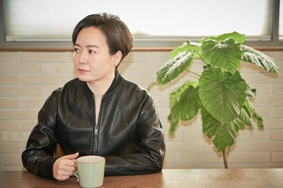 영화 '새해전야'를 연출한 홍지영 감독 /사진제공=에이스메이커무비웍스