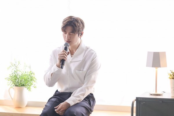 SHY (Son Hoyoung) first released its new song In Time to Flow at its online Fan Meeting HOI at Home on the 28th, which was held on the Stone Music Entertainment YouTube channel.On this day, SHY (Son Hoyoung) gave a welcome greeting to Fans who had been facing for a long time and told them about their recent situation.I changed my name with a desire to change, a desire to try something new, and a shy mind, SHY (Son Hoyoung) said of the new activity name.SHY (Son Hoyoung) continued to communicate actively with Fans through rich content such as Polaroid decorating, Q&A, balance games, and MBTI.Asked about what I want to do when Corona 19 is over, SHY (Son Hoyoung) said: I want to have an unconditional face-to-face Fan meeting, a concert.I miss the warmth of Fan, he said, revealing a deep Fan love.SHY (Son Hoyoung) first released a new song In the Time of the Flying released on the 29th, following the high-quality live stage such as Youre a Book, Theres No One Like You, Confession and Wound.Ive been back for a long time, SHY (Son Hoyoung) said, I wont let you wait like this in the future. I want you to laugh and talk like this.Meanwhile, SHY (Son Hoyoung), which is making a comeback with the new single In Time to Run, will continue to communicate with Fans through various contents.