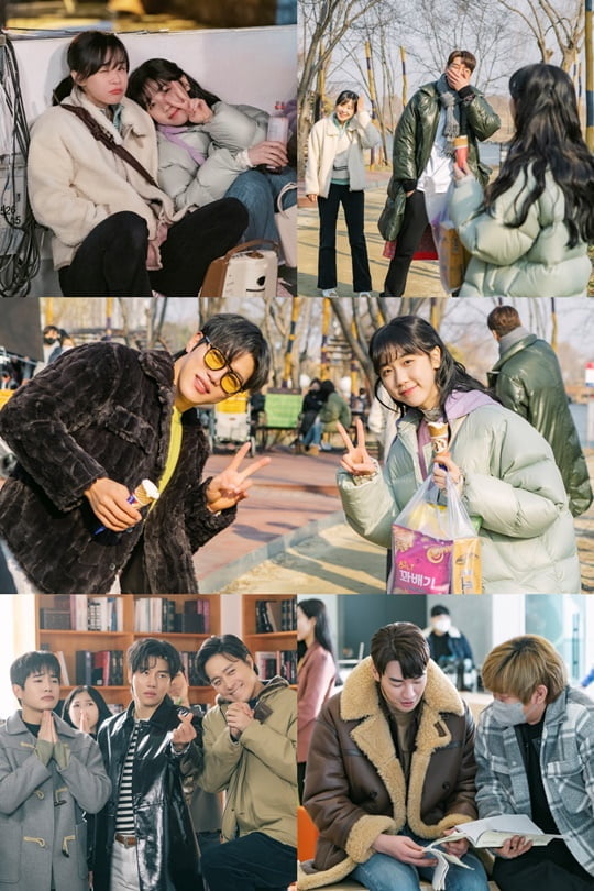 KBS 2TV drama Hello? which has gained hot support with Actors emotional Hot Summer Days.Its me! The crew released a picture of the behind-the-scenes behind the laughter of the actors captured at the scene.The photo released on the 29th said, Hello?Its me! Choi Kang-hee, Kim Young-kwang, Lee Re, and Eum Moon-suk, who resemble the atmosphere of the drama, spread the Happy Virus to those who are filled with bright smiles.Hot Summer Days of these actors, who are breathtaking in the role based on their affection and passion for the character,I am! As the biggest reason for the favorable reception, the behind-the-scenes cut, which shows the laughter and relaxation of the camera without losing the camera, reads the good atmosphere of the scene at once and raises expectations for the ending of the story only four times to the end.If viewers could accept the fantasy setting of our drama naturally, it would be thanks to Choi Kang-hee, Lee Re Actors unique emotional acting, and Kim Young-kwang, Eum Moon-suks skill in controlling the tone, which is not burdensome and embodying the exaggerated characters, the production team said. We want the actors to keep their eyes on the end of the event until the final session.Meanwhile, Hello.It is a fantasy growth romantic comedy drama that comforts me at the age of 17 when I was not afraid of anything in the world and was hot for everything to Van, 37, who has become both love and dream. It is broadcast every Wednesday and Thursday at 9:30 pm.