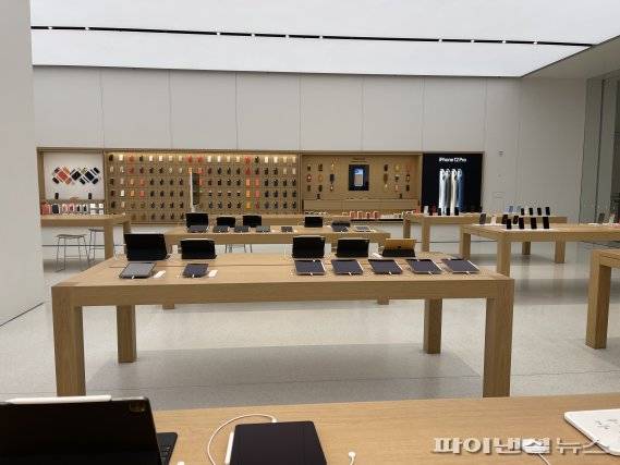애플 여의도 내부 전경. 사진 김미희 기자