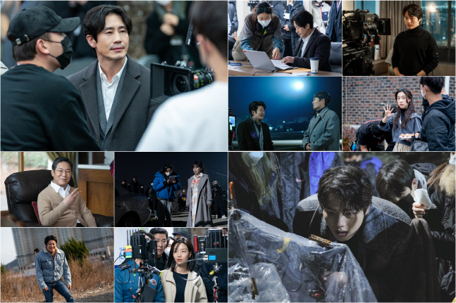 Last week, Monster was brought up by Shin Ha-kyun and One (Yeo Jin-goo) with the monsters terrible truth.One week was angry at the fact that the killer who killed Lee Yu-yeon (Moon Joo-yeon) 21 years ago was his father Han Ki-hwan (Choi Jin-ho).One weeks breathless ending, surrounded by confusion, sadness, betrayal and anger, predicted a storm that would whip up to the end.I am curious about the ending of the Confidential Assignment of two men who have become Monsters to catch Monster, One, and Breakless.Monster is leading the favorable reviews by illuminating the psychology of the characters behind the incident in various ways.It does not simply stay in Who Is the Killer, but shows the essence of a psychological tracking thriller by closely pursuing why this happened and how the victims and the surrounding characters change.As the truth approached, the relationships of the characters who were complicated, and the secrets that penetrated the past and the present, shocked and confused viewers as the reality was revealed.The truth was revealed, and now only the choice of a mobile and one week is left: Can we end this tragedy by catching Monster, who was born with a different Blow-Up and selfishness?So far, the Monster twist has been the key to people rather than events. Interested characters are like time bombs that dont know when to explode.Hot Summer Days, the actors who led the psychological warfare of those who wanted to reveal the truth, those who wanted to hide it, and those who were silent, were one of the driving forces that maximized suspense.Shin Ha-kyun and Yeo Jin-goo, who have intensely and delicately unravelled the complex inner side of the one week and the mobile type that throws all over to catch Monster, are at the center of the praise.The narrative of Decalcomani by two men, Monster, who goes through despair, anger, madness and commitment and goes outward toward the truth, hungry the hearts of viewers.The special relationship that broke the framework of the existing genre added to the persuasiveness thanks to the two actors Hot Summer Days.Because they are two men who have broken the One rule and have run terrible, they are looking forward to their last move.The behind-the-scenes cut, which was released ahead of the end two times, appeases the regret for End.Shin Ha-kyun and Yeo Jin-goo, who confused viewers every moment with unpredictable American partner mobile and one week.Precious Moments, Inc., which monitors the shooting scene, catches the eye.Shin Ha-kyun, the 13th ending, which was a reversal of the Han Ki-hwans police chiefs hearing, checks the monitor until the last minute and details it.The 14th ending with the runaway of One week facing the shocking truth is a great scene where you can feel the true value of Yeo Jin-goo.As various Feelings burst out of control, the look of Yeo Jin-goo, who recalls Acting, is more serious than ever.Shin Ha-kyun, who created the best scenes of the past every time, adds to the expectation of how Hot Summer Days of Yeo Jin-goo will decorate the end.Max Hun was also caught up in the warm-hearted appearance of Max Hun, who sharpened his immersion by sharpening Park Jung-jes confused and flying Feeling, which he did not even believe in his memory.Park Jung-jae, who hit the fallen Lee Yu-yeon by car, wants to pay the price of silence with guilt.I wonder what he will do, which he expressed his affirmation with tears in the question of Yoo Jae-yi (Choi Sung-eun) who said, I will get the price.Choi Sung-eun, who was loved by viewers who disassembled into a candid and multi-pronged Yoo Jae-yi, can get a glimpse of his passion in his appearance of matching up to the moment before shooting.The three rings of evil, the warm anti-war charm of the tension makers who made the tension of the drama more chewy, is also interesting.His smile is warm, showing V toward the camera.Han Ki-hwans shocking reality, which was directed by the real criminal of the Lee Yu-yeon case 21 years ago and a suicide teacher Kang Jin-mook (Lee Kyu-hoe), reversed the game of truth tracking at once.I am curious about his fate, which decorates the climax of the reversal that bursts with his tail.Gil Hae Yeon and Allow active status Hot Summer Days Precious Moments, Inc. also attract attention.Gil Hae-yeon has a Doha One who manipulated the truth due to mismatched motherhood and ambition, and Allow active status has perfectly portrayed Lee Chang-jin, who does not hesitate to commit crimes for his own benefit.The brutality of the two men, who hid the dreaded Blow-Up, caused the viewers horrification, and even the relationships of the three people, who were intertwined with their own interests, began to crack.It is important to note what variables these changes will play in the ending. In addition, Kim Shin-roks performance as Oh Ji-hwa is also important.Lee Ji-hwa, who is tracking the truth with One, is also looking forward to his last performance.The mobile one for catching Monster, the one-week chase, is extremely intense until the end, said the production team of Monster.We will take the peak of the Hot Summer Days of the actors who will add to the explosive power of the two men who face the terrible truth, the last Confidential Assignment, he said.Meanwhile, JTBCs Drama Monster will be broadcast at 11 pm on the 9th.Photo Offering  Celltrion Entertainment, JTBC Studio