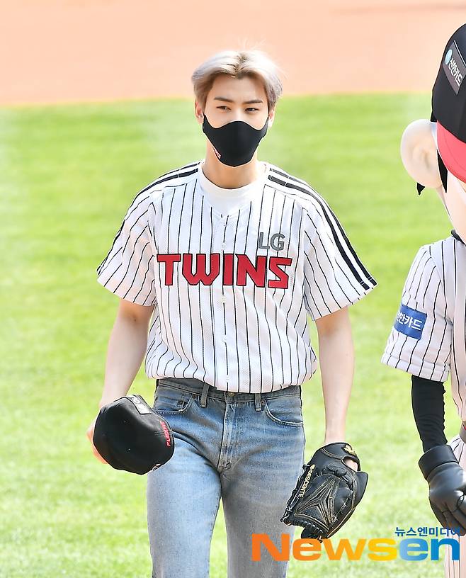 Astro Cha Eun-woo is playing the first ball in the SSG Landers VS LG Twins game of 2021 Shinhan Bank SOL KBO League at Jamsil Baseball Stadium in Songpa-gu, Seoul on April 10