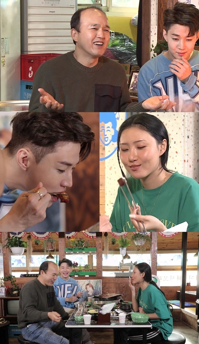 Kim Kwang-kyu, Henry Lau, and Hwasa, who have joined together as a hot-flood expedition in I Live Alone, are looking forward to being an in-savory Mukbang in a hot-flooded, nut-tro-savvy hot-flood.MBC I Live Alone, which will be broadcasted at 11:05 pm on April 16, will unveil Kim Kwang-kyu, Henry Lau and Hwasas Insane Food Mukbang.Kim Kwang-kyu finds a hot-flood restaurant with Henry Lau and HwasaWhen Kim Kwang-kyu reacted to the place where the traces of time are felt, Hwasa strongly recommends that this is the hottest place and adds anticipation.Hot Peoples Recommended by Hwasa is a popular 90s Newtro Emotion (?) cold ginseng (frozen pork belly) house.Hwasa ordered the Fulco RossoTail, an unusual dish that was hot with cold ginseng.Kim Kwang-kyu, who expressed his disapproval in the appearance of the unfamiliar Porco RossoTail, confessed that he was surprisingly harsh and focused his attention.Without a clue about Kim Kwang-kyus reaction, Hwasa spreads the BullPoscoTail Mukbang.The Bull, which comes out of the bone at the moment of entering the mouth, is said to have failed to take his gaze off as if he were curious.