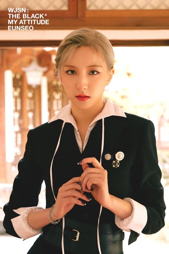 Group WJSN (WJSN)s second unit, WJSN The Black, unveiled a four-color black charisma.Starship Entertainment, a subsidiary company, posted the second concept photo of WJSN The Blacks debut album My Attitude on the official SNS on the afternoon of May 3.In the open photo, Eunseo attracted attention with a black suit contrasting with a brightly bleached blonde hair.He has a belt with a waist line and a shirt with a nice detail, revealing a subtle charisma and boasting intense eyes.Bona is a black-haired hair braided in a neat braid, offering an oriental yet sophisticated charm, as well as a neat styling with a hair scarf that is the same as a jacket collar.In addition to this, for the first time, the group photo containing the complete body of WJSN The Black is released, but the black charisma of different charms is highlighted, and the visual chemistry of unit members to show My attitude is also increasing.With the Black Suit version concept photo, fans are enthusiastic, and WJSN The Black will open a variety of contents related to My Attitude sequentially.WJSN The Blacks My Attitude, which is in the midst of preparations for debut, will be released at 6 pm on December 12.