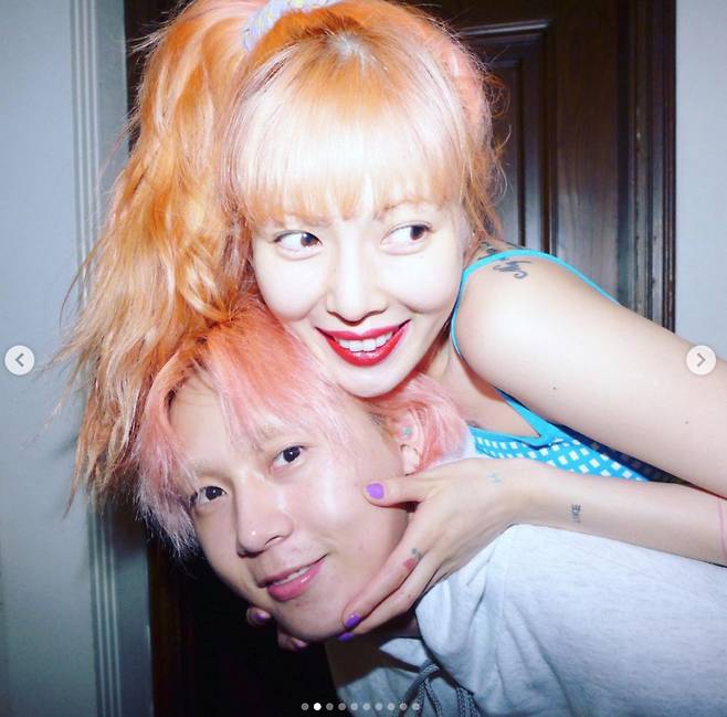 On the 10th, Hyuna released a number of photos taken with DAWN through her instagram.Photos released by Hyuna show Hyuna and DAWN making free skinning with a happy smile.I have always been a very happy friend in the world because I have been keeping my side since the first day I met since 2016 and have been so happy to me since I met DAWN, said Hyuna.Jessie, a member of the agency, commented on the post, Ill cry for a while.Earlier, Hyuna drew attention by directly stating that she was devoted to DAWN for two years in 2018.