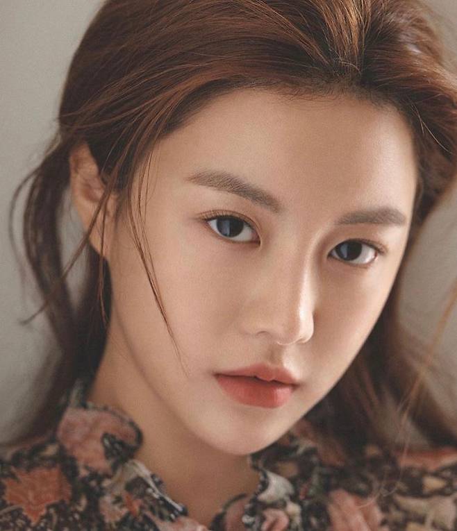 출처: 배우 고윤정 인스타그램