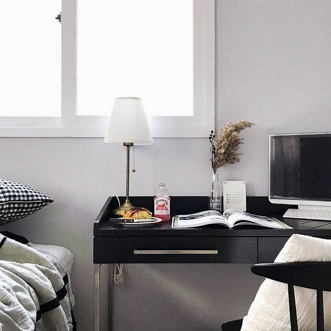 출처: <책상> 등 제품정보 모아보기(▲이미지클릭)