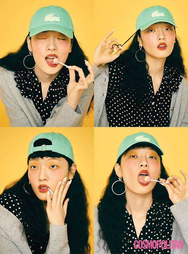 볼캡 6만3천원 라코스테. 카디건, 드레스 모두 가격미정 셀린느. 후프 귀고리 2만3천원 누누핑거스. 네일 팁 데싱디바.