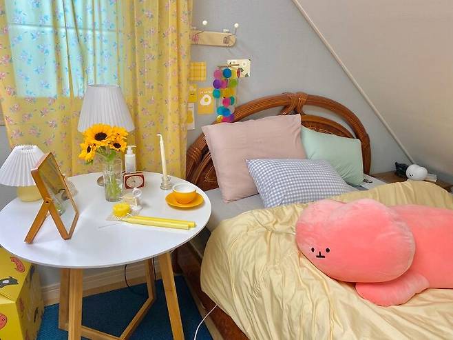 출처: 집꾸미기에서 <침대 공간> 아이템 정보 알아보기 (▲이미지 클릭!)