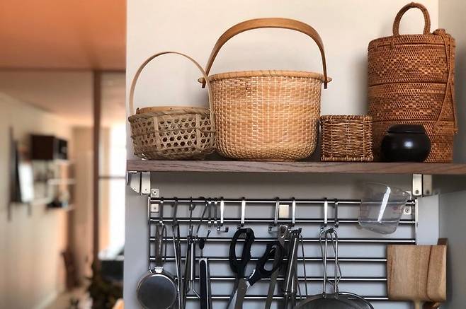 출처: <벽선반> 정보 보러가기 (▲ 이미지 클릭)