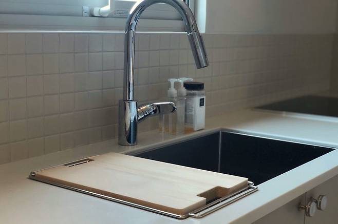 출처: 오늘의집 온라인 집들이 보러가기 (▲ 이미지 클릭)