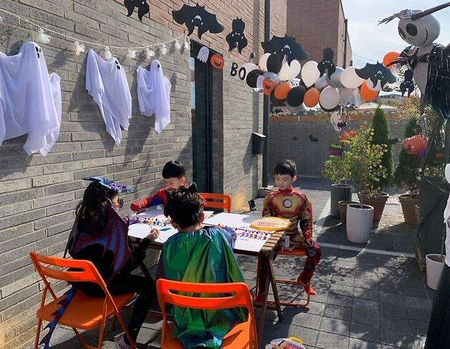 출처: 온라인 집들이 제품 모아보기 (▲ 이미지 클릭)