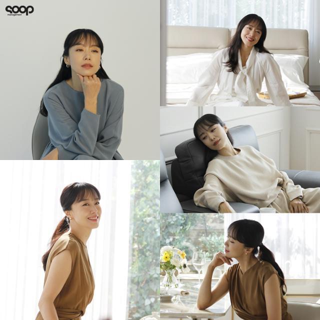 Beautiful looks that never changed in the second halfActor Jeon Do-yeon showed off her unrivaled Aura and allure at the shooting scene.On the 26th, Jeon Do-yeon management SOOP released a photo of the advertisement shooting scene of Jeon Do-yeon.Jeon Do-yeon, who has been in a relationship with the brand for 14 years, has shown an elegant figure and showed off the dignity of the exclusive model.In the open photo, Jeon Do-yeon captures the eye with a soft smile and a relaxed gesture.He highlighted the glamorous beauty through a calm tone of feminine look, including a white blouse, ivory two-piece and a brown sleeveless dress.The sophistication of Jeon Do-yeon, which perfectly blended into the modern atmosphere in the brilliant sunshine, brightened the shooting scene.Currently, Jeon Do-yeon is preparing to meet the public with A house theater and various works on the screen, which stimulates expectations.First of all, he will return to the A house theater through JTBC drama Human Disqualification in about five years.Jeon Do-yeon, who plays a woman who has lost her way without being anything in the play, hopes how to portray the story of healing and empathy with an appealing emotional performance.Koreas first aviation disaster movie Emergency Declaration took on the role of minister against emergency disasters and predicted the transformation.Jeon Do-yeon, who has shown off his perfect character digestion, is interested in the new appearance to be shown in his next work.