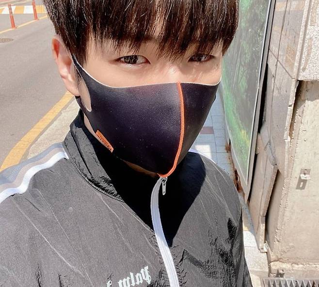 <font size=-1 color=#666699>강다니엘 / 사진출처=기획 전문 스튜디오 EASTERN FOREST 공식 SNS</font>