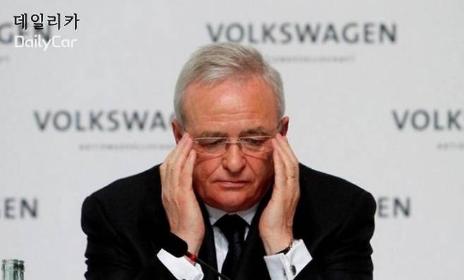 폭스바겐, 마틴 빈터콘 회장(출처 트위터) </figcation>