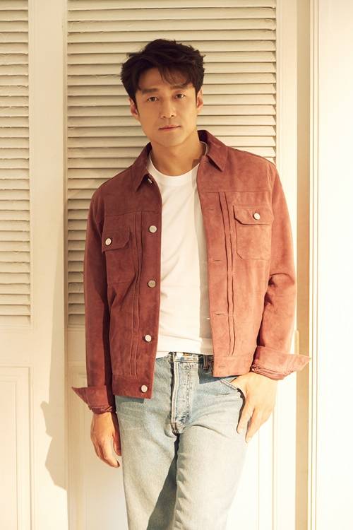 지진희 인터뷰 사진=이끌엔터테인먼트