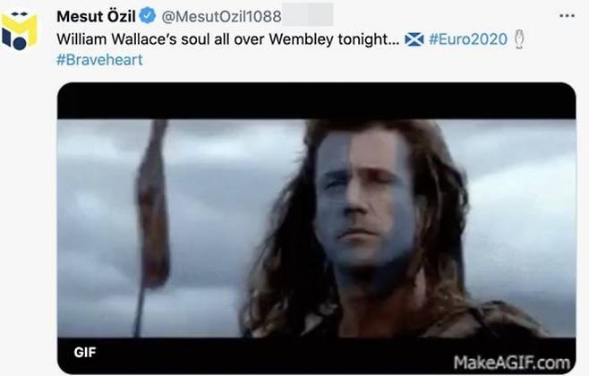 출처=메수트 외질 SNS