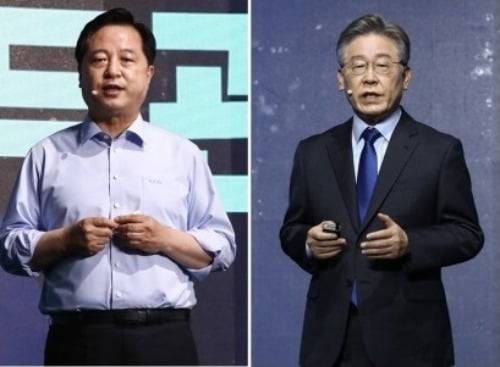 더불어민주당 대선 주자 김두관 의원이 '군 미필' 포스터를 비판한 데 대해 이재명 경기도지사가 "장애 위로에 감사하다"고 화답했다. /사진=연합뉴스