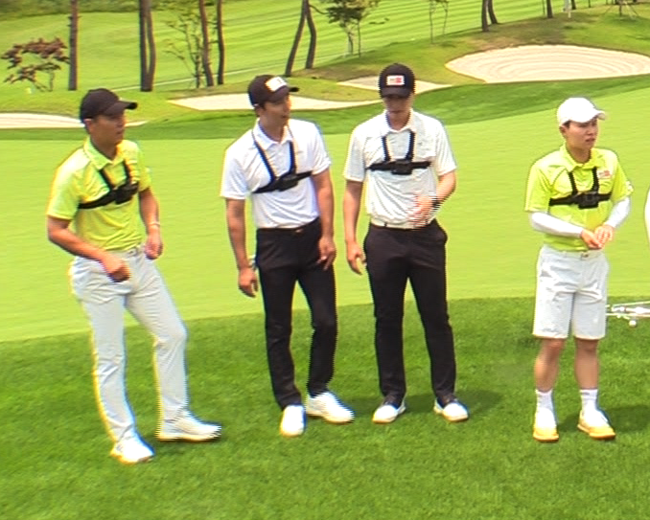 Golf Wang Lee Dong-gook - Lee Sang-woo - Jang Min-Ho - Yang Se-hyeong unfolds Lee Kyung Jin - Park Jun-geum - Sagang - Lee Hyun, armed with high tension and extraordinary charisma.TV CHOSUN Golf Wang is a fantastic head coach Kim Gook Jin - Kim Mi-hyun and Golfs four-color four-color charm Lee Dong-gook - Lee Sang-woo - Jang Min-Ho - Yang Se-hyeong with super-class guests and thrilling Golf Battt It is a new concept sports entertainment program that gives fresh fun to enjoy Golin and Sunbaeki while unfolding.On July 19, Golf Wang Lee Dong-gook - Lee Sang-woo - Jang Min-Ho - Yang Se-hyeong confronts Lee Kyung Jin - Park Jun-geum - Sagang - Lee Hyun, who has a great Wolf ability as well as a pleasant gesture.In particular, Lee Kyung Jin showed off the aspect of the Golf master of Jaeya who won the singles twice, and Sagang took the hole-in-one memorial ball and handed it to everyone, shaking the mentality of the members of Golf Wang.Above all, the Sen Sisters gave a laugh to catch the belly with Battle, who was full of tension with his superior Golf ability and unbearable gesture.In addition, Sen Sisters captured the scene with a gesture that suppressed even the Golf Wang spiritual landlord Kim Gook Jin, such as naming the team name with a sense of I like singles which contains a meaning.In addition, Lee Kyung Jin, the eldest sister of the Sen Sisters, exploded the passion of the previous class.Lee Kyung Jin had a feeling that he was able to overcome the difficult situation by leading a sick body and playing Golf when he had a Breast Cancer in the past.On the same day, Lee Kyung Jin, unlike his brilliant appearance, gave a cheer to the team members throughout the round, and even at Time Attack Hall, he ran together and threw a laughing bomb at the scene, saying that he wanted to see the Golf Wang members play.It is only then that Kim Gook Jin is actively dissuading Lee Kyung Jin, who is a passion man, to come out of the hall, making him wonder about the end of Golf Love that can not be dried.In addition, Sagang was named NEW King of the Kan, which surpasses Golf Wang official Kahn Yang Se-hyeong.Sagang emphasized that his daughter, as well as himself, is a Golf family, learning Golf, and showed a confident attitude that he could win without OK and Mulligan.Yang Se-hyeong said, I must see the Sagang kneeling down. The two men constantly checked each other throughout the game, causing laughter.