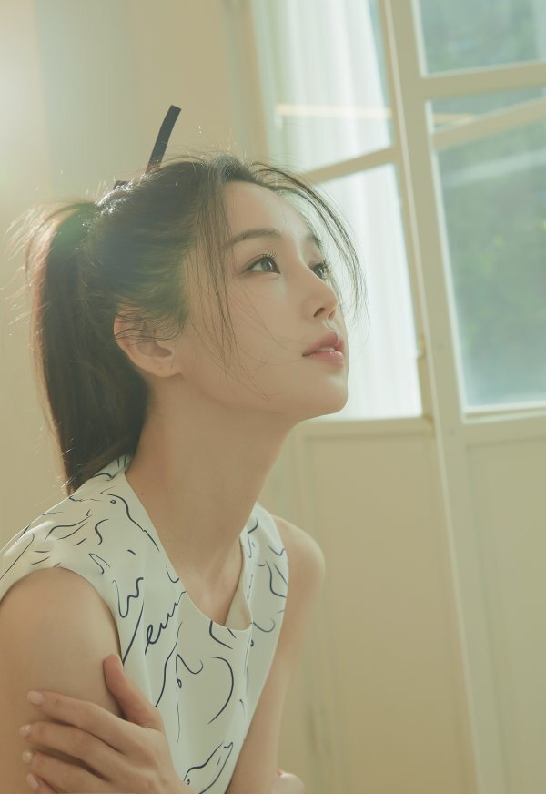 On the 12th, Nam Gyu-ris agency released the picture of Nam Gyu-ri through the official SNS channel of JIB company.Nam Gyu-ri in the public picture attracts attention by radiating both pure and alluring.Nam Gyu-ri showed off her cute, youthful visuals in a ponytail style that tied her rich hair together.In addition, the one piece styling of white one piece and nude tone makes the purity more prominent, and the clean and clear visuals are combined with the white ox skin with the sunshine in the background full of warm feeling, making the beautiful look like Nam Gyu-ris doll more prominent.On the other hand, TVN You My Spring starring Nam Gyu-ri is broadcast every Monday and Tuesday at 9 pm.Photo: JIB Company