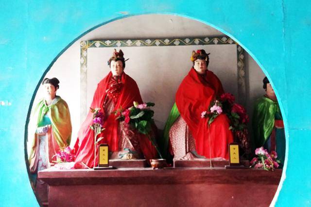 삼의궁 침궁전의 감부인과 미부인. ⓒ최종명