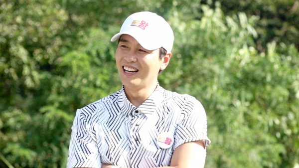 TV CHOSUN King Golf is a fantastic head coach Kim Kook-jin and Kim Mi-hyun, and Golfs four-color four-color charm Lee Dong-gook - Lee Sang-hoon - Jang Min-Ho - Yang Se-hyeong, It is a new concept sports entertainment program that holds.In the last 12 episodes, the Golf game, which makes you sweat in your hand, gave you a chewy tension and a pleasant burst of bread.In this regard, the 13th episode of King Golf, which will be broadcast on the 16th (Today), will feature the team Lee Dong-gook - Lee Sang-hoon - Jang Min-Ho - Yang Se-hyeong, who became a complete body due to the return of Jang Min-Ho, as well as the team Yoon Da-hoon - Park S Angu-Myeon - Jin Jun - Lee Sang-hoon is pictured in a heated match.First, Jang Min-Ho said that he replied, I want to shoot King Golf when asked about the question What was the first thing I wanted to do when the isolation was lifted during Self-Quarantine, and he showed infinite affection for King Golf when he said that he watched the broadcast King Golf as a necessity to not forget his sense of Golf.In addition, when he heard that he was going to record except himself, he confessed his frank feeling that I honestly wanted a natural disaster that day and made the film into a laughing sea.In particular, Jang Min-Ho showed his ace-down skills from the first hole despite returning to the field for a long time, and cheered the members of Golf King.In the cool swing of Jang Min-Ho, the members of Golf King showed off their teamwork, saying, I waited two weeks to see this! And I have not had a brother so far.Moreover, Jang Min-Ho, who was a representative of the phone connection quiz with his acquaintance, tried to connect with his best brother, Lee Chan-won, and Lee Chan-won showed his strongness with Jang Min-Ho with a senseless comment.But Jang Min-Ho struggled to explain the high-level Jessie chosen by his opponent to Lee Chan-won, and made a scene of laughter by saying I am silent! From Lee Chan-won, who can not catch a clue at all.However, Lee Chan-won called again and cheered for the Jinto Bag to turn into a mini concert hall with a cheonggukjang voice.In addition, starting with Golf YouTuber Yoon Da-hoon, Park Sang-Myeon, a master of Golf, and Actor Lee Sang-hoon, who married his wife from a professional golfer, went on a stand-off with the Golf King team.Jin Jun showed off his love affair with a woman, Friend Kim Ji-ji, who met through Love Taste two years ago in a phone quiz showdown ahead of the Golf showdown.However, in the hint of Jeong Jun, I do not like maintenance, Kim Ji-ji made a bomb remark saying, Abruptly coming home?Attention is focusing on what the mischievous Jessie word Jessie is by King Golf and whether the sweet love story of the two will be revealed through King Golf.As soon as Jang Min-Ho, who thought only of Golf among Self-Quarantine, makes a great performance of showing strong synergy to King Golf as soon as he makes a comeback, the production team said. The team of Golf King, who has become more solid in skills, laughter, and teamwork, and the team of four Friends, Please check it, he said.TV CHOSUN King Golf 13 times will be broadcast at 10 pm on the 16th (tonight).