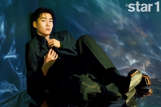An Actor Tang reference picture has been released.Tang reference recently shared the September issue of Star & Style Magazine.In this picture, which was in the atmosphere of swimming in the universe, Tang reference overwhelmed the atmosphere of the filming scene with trendy and flexible movement, and the staff was resilient.Following the Netflix original Move to Heaven: I am a relic organizer, Tang reference showed his potential to participate as a Main actor in succession to two high-profile works, SBS Boydan, which just ended.He expressed his gratitude, saying, I didnt know you would show such great acclaim and interest in the Rocket Boy Group.Ive been working so hard on Actors to be able to be as good as possible in my work as possible, but Im glad I saw it on the screen, said Tang reference, who started practicing badminton four months before the filming. I always did badminton kyonggi every break in the field.Actors want content that can organize the badminton sequence formally among them. In fact, he added that he was the number one in the ranking.Tang reference said, I have been impressed by the skills and skills of the players while watching all the badminton kyonggi during the Olympics. I do not know how much I have been tired to try badminton like the same.I still cant forget when I won the doubles rally before Korea and Japan, and I want to tell you that all of our players have suffered so much.