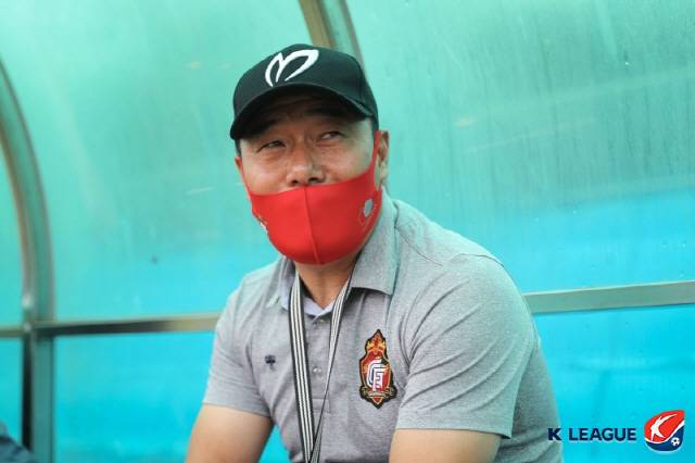 조정현 감독 사진제공=프로축구연맹