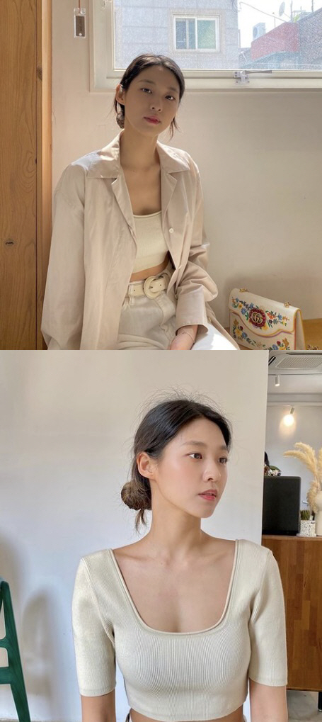 Group AOA Seolhyun showed off her slim figureOn Thursday, Seolhyun posted a post on his Instagram page saying Not today, growing grass over your head and several photos.The photo shows Seolhyun enjoying a leisure time in a cafe.Seolhyun boasts a handful of waists in a round crop, and a unique atmosphere is added to the luxury bag.Meanwhile, Seolhyun did not actively perform after AOA former member Kwon Min-ah claimed bullying in the group last year, but recently opened a YouTube channel and collected topics.