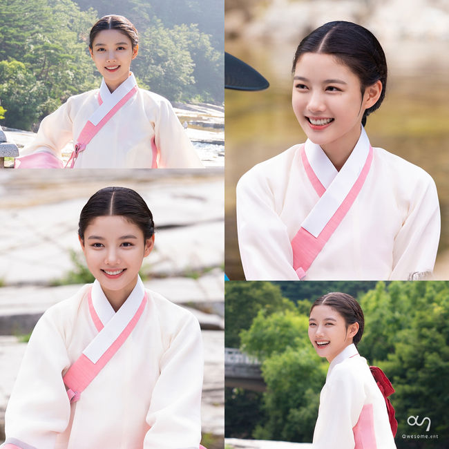 Actor Kim Yoo-jung caught his eye with a refreshing and simple charm.Kim Yoo-jung has unveiled a behind-the-scenes cut that encourages the soul catch the premiere of the Jimmy Hunggi ahead of its full-scale appearance today (31st).Kim Yoo-jung in the public photo shows off his beautiful beauty with a simple Korean traditional clothing, and he shows sunshine smile toward the camera and raises the audiences soul catch the premiere will.Kim Yoo-jungs refreshing visuals, which match the green nature, attract more attention with the appearance of Timmy Hung itself.Kim Yoo-jungs bright Smile, which disarms the minds of viewers, also gives a glimpse of the scene atmosphere where laughter is constant.Kim Yoo-jung on the spot continued to shoot with a veteran actors appearance.It is the back door that spreads pleasant energy to the actors and staffs who shoot together and played a role of vitamin in the field.On the 30th, SBSs new Mon-Tue drama Time Hunggi finally took off its veil.In the first episode, Kim Yoo-jung was expressed in a picture along with the narration of Samshin (Moon Sook), who seemed to tell the story, and announced the beginning of the drama.Then, with the opening of the red fate of the young Timmy Hung and Haram, Kim Yoo-jung, who draws the picture, was revealed in the ending, raising expectations for a full-scale story.Kim Yoo-jung showed off his unique presence with an aura that filled the screen even in the appearance of a moment.Kim Yoo-jung is expected to appear in earnest in the second episode broadcast today, attracting the attention of viewers.I was born as a blind man and a blind man with a young Timmy Hung, but the miraculously opened-eye Timmy Hungs curved fate was drawn.The complex narratives of the Timmy Hung character in the drama will be more clearly expressed by Kim Yoo-jungs delicate acting.On the other hand, SBS Mon-Tue drama Time Hunggi, which has been receiving a hot response since the first broadcast, will be broadcast at 10 oclock tonight.awesome entity
