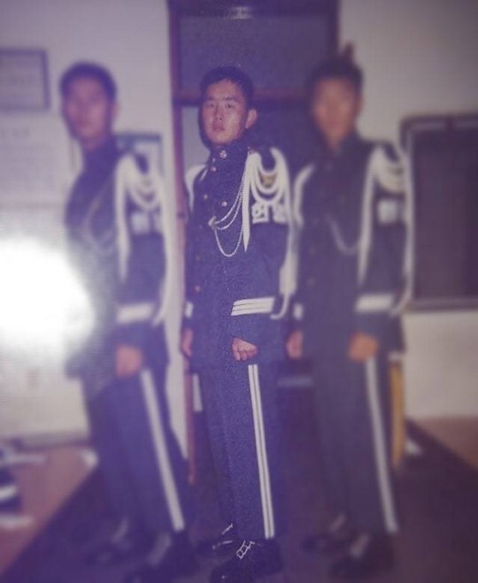 Yoon Hyeong-bin said on the 1st day of the Instagram, Netflix D.P. is really Chan as the first in the EBC 736, from the D.P.I am so perfect. The photo shows Yoon Hyeong-bins military service; the young figure of Yoon Hyeong-bin wearing a Kempeidai armband is eye-catching.The netizen who saw this commented, Its cool, Im going to win, Oh Kempeidai.Meanwhile, the recently released Netflix original series D.P. is drawing attention: D.P. is a group of military deviating arrests that catch deserters (D.P.)It is a drama depicting the story of Jun-ho (Jeonghaein) and Ho-yeol (Gu-hwan) chasing those who have various stories and facing the reality that they had not known before.