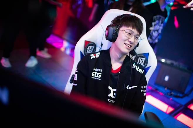 EDG '메이코' 텐예(사진=LPL 官方).