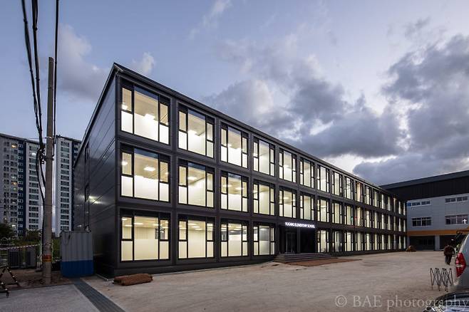 엔알비(NRB) 이동형 모듈러 교실 모습