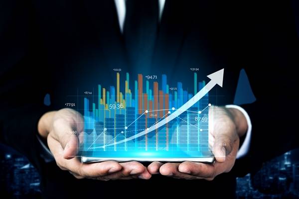 전고체 배터리시장 기대감에 엘앤에프가 급등하면서 이 회사의 최대주주인 새로닉스의 지분가치도 주목받으면서 두회사의 주가가 모두 급등했다./사진=이미지투데이