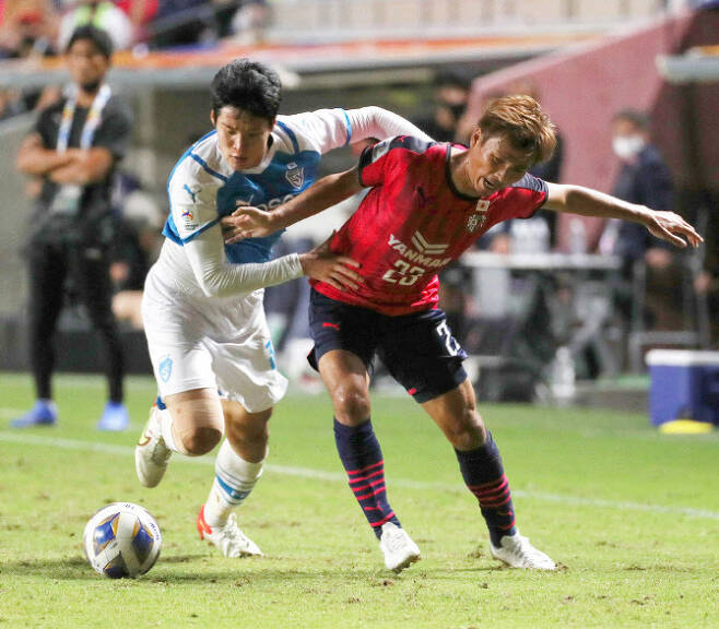 포항 스틸러스와 세레소 오사카의 경기 장면. (사진=AFPBBNews)