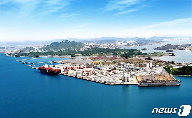 목포시가 '3+1'추진체 삼아 일자리도시로 전진한다. 목포신항 전경/뉴스1