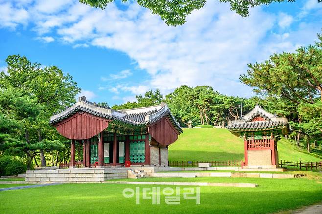 5-4. 홍릉시험림 길 건너에 위치한 영휘원과 숭인원은 찾는 이가 많지 않아 조용히 시간을 보내기 좋다.