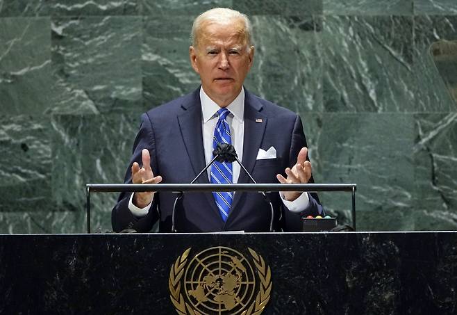 21일(현지시각) 조 바이든 미국 대통령이 취임 후 첫 유엔총회 연설을 하고 있다. /AP 연합