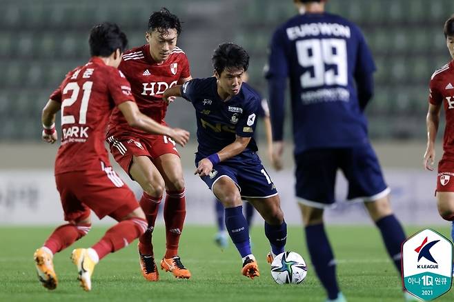 부산아이파크가 서울 이랜드와 1-1로 승부를 가리지 못했다. (한국프로축구연맹 제공) © 뉴스1