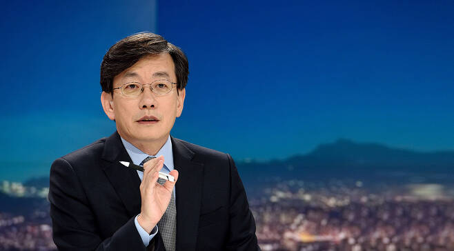 2021 <시사IN> 신뢰도 조사에서도 손석희 JTBC·JTBC스튜디오 총괄사장이 가장 신뢰하는 언론인 1위에 올랐다. ⓒ시사IN 이명익