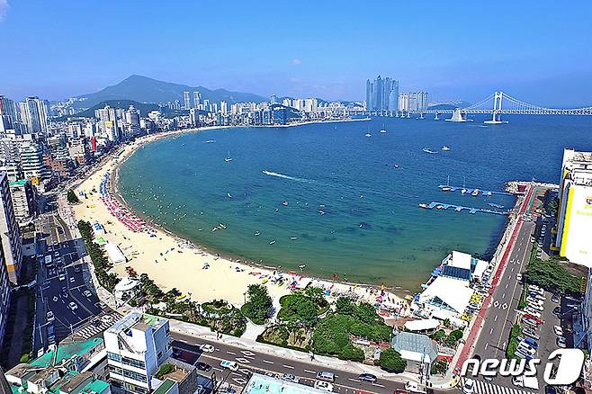 부산 수영구 광안리해수욕장 전경. © 뉴스1