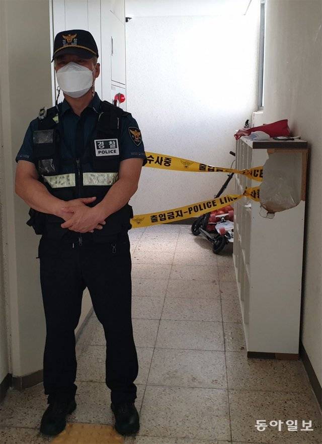 27일 30대 남성이 층간소음으로 갈등을 빚어온 윗집 부부를 살해하는 참극이 벌어진 전남 여수시의 한 아파트 사건 현장. 여수=이형주 기자 peneye09@donga.com