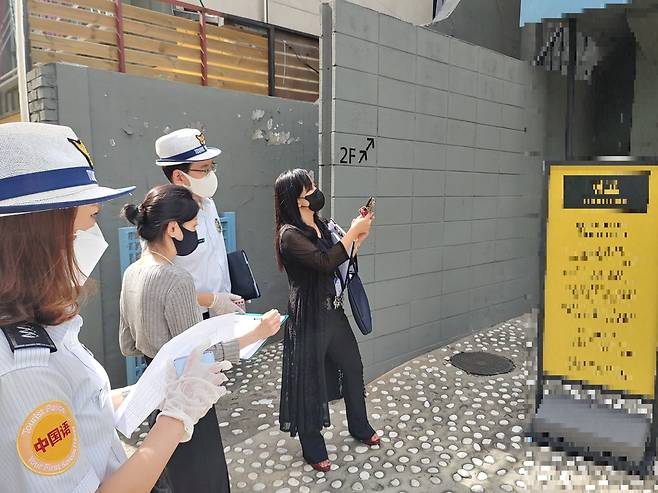 서울경찰청은 안전하고 쾌적한 관광환경 조성을 위한 유관기관 합동 '추석 명절 특별치안 활동'을 전개했다.(서울경찰청 제공)© 뉴스1